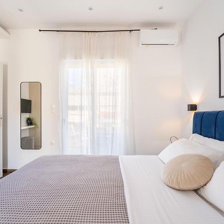 Blue Oasis - Jacuzzi Penthouse Apartment Athens Exterior photo